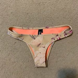Triangl bikini bottoms